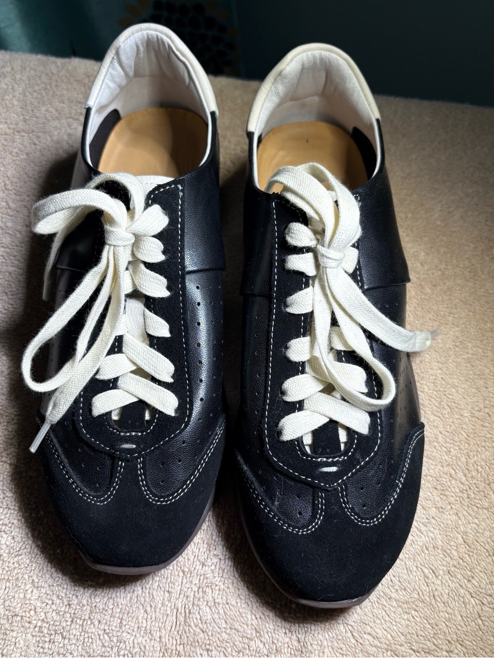 Atorie Women’s Leather Retro Sneakers